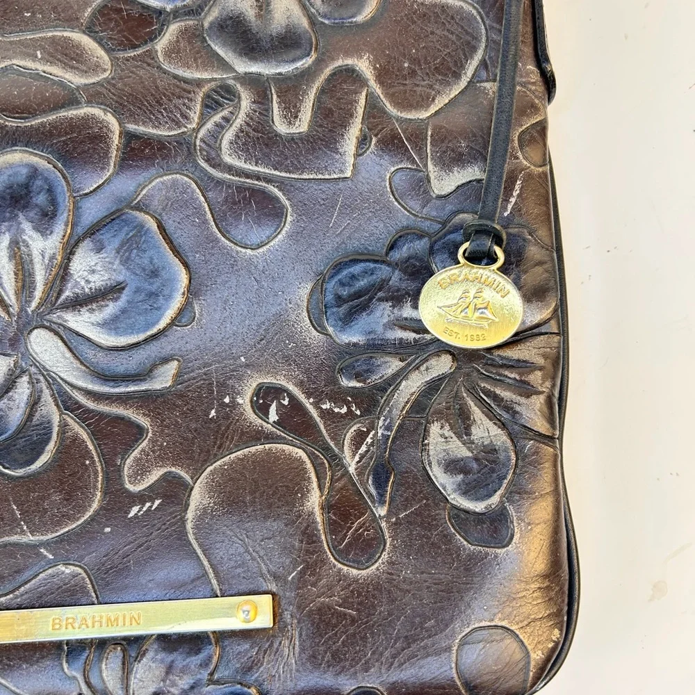 Brahmin Floral Jody Crossbody Purse - Picture 3 of 8